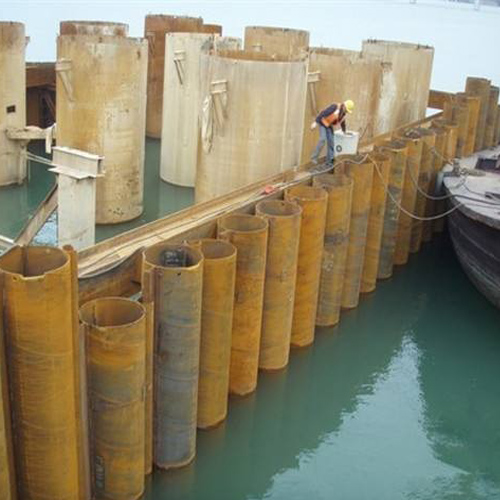 盐城钢护筒现场安装